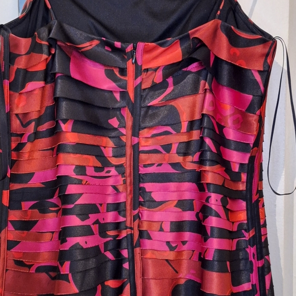 35. JS COLLECTION COCKTAIL DRESS - Picture 4 of 6